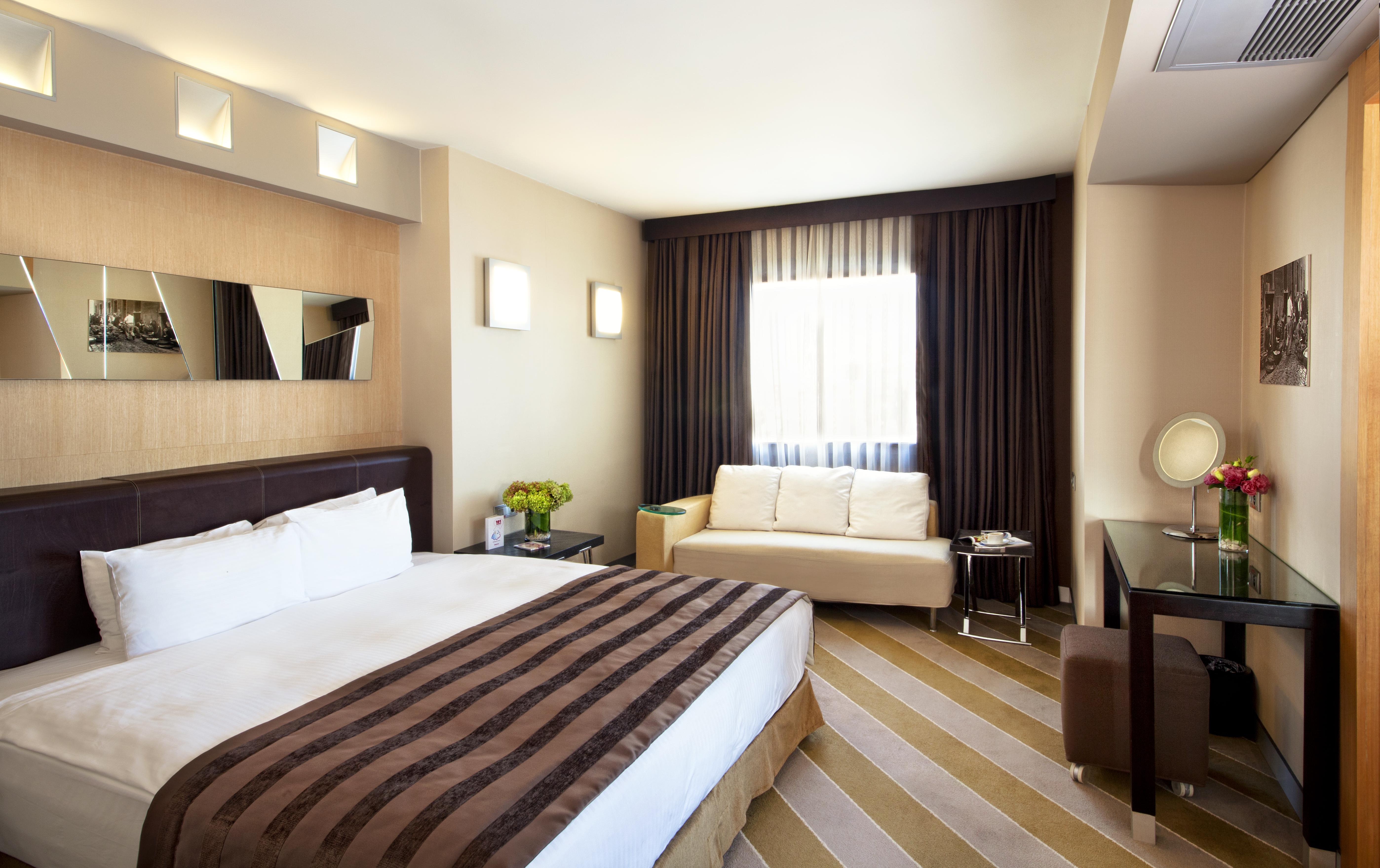 Point Taksim Otel 5*